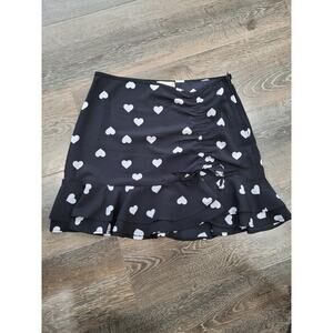 Altar'd State Women's Heart Black Ruched Mini Ruffle Flare Skirt‎ size Medium #P